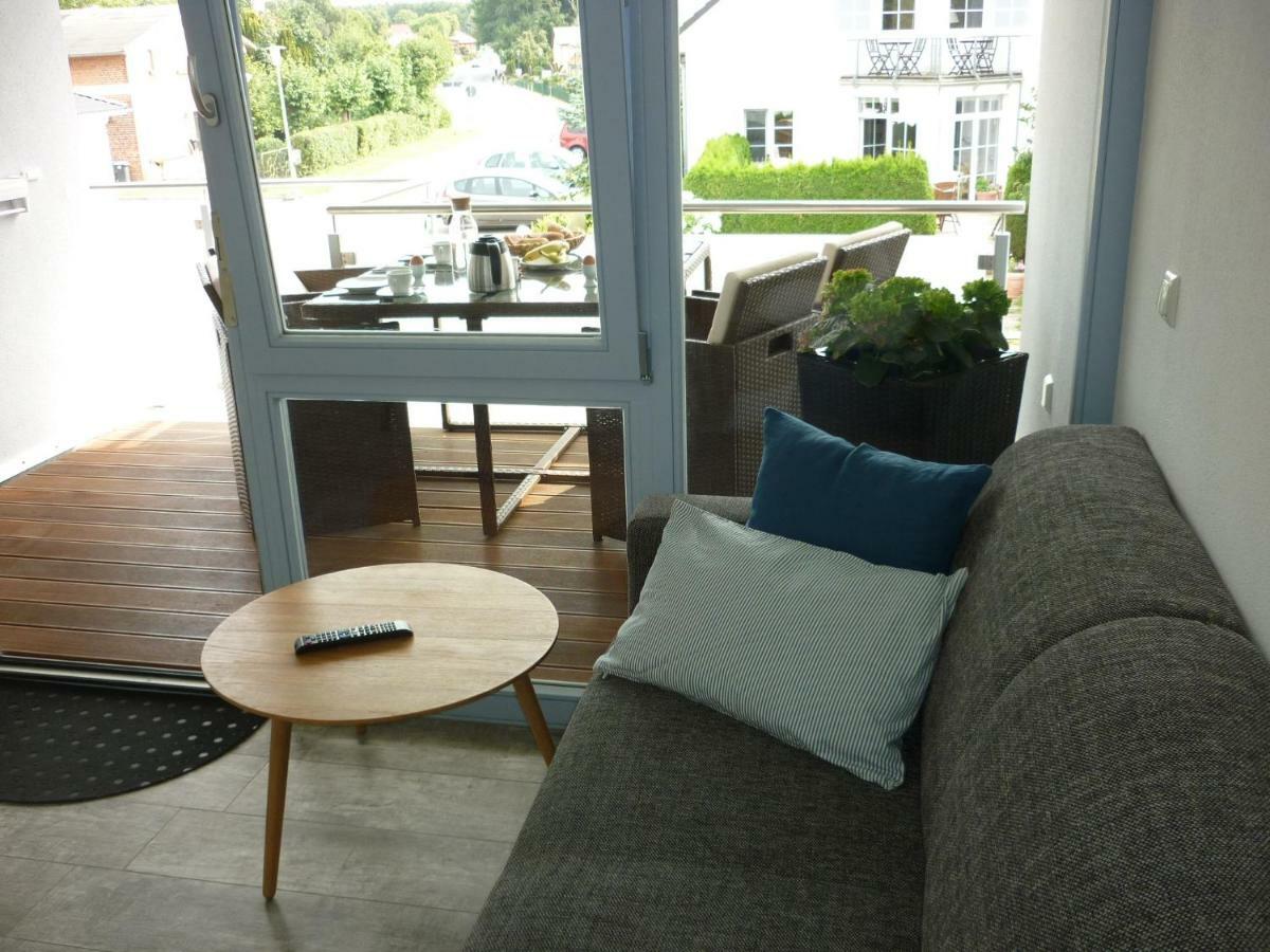 Apartment Feriewohnungen Zum Leuchtturm *