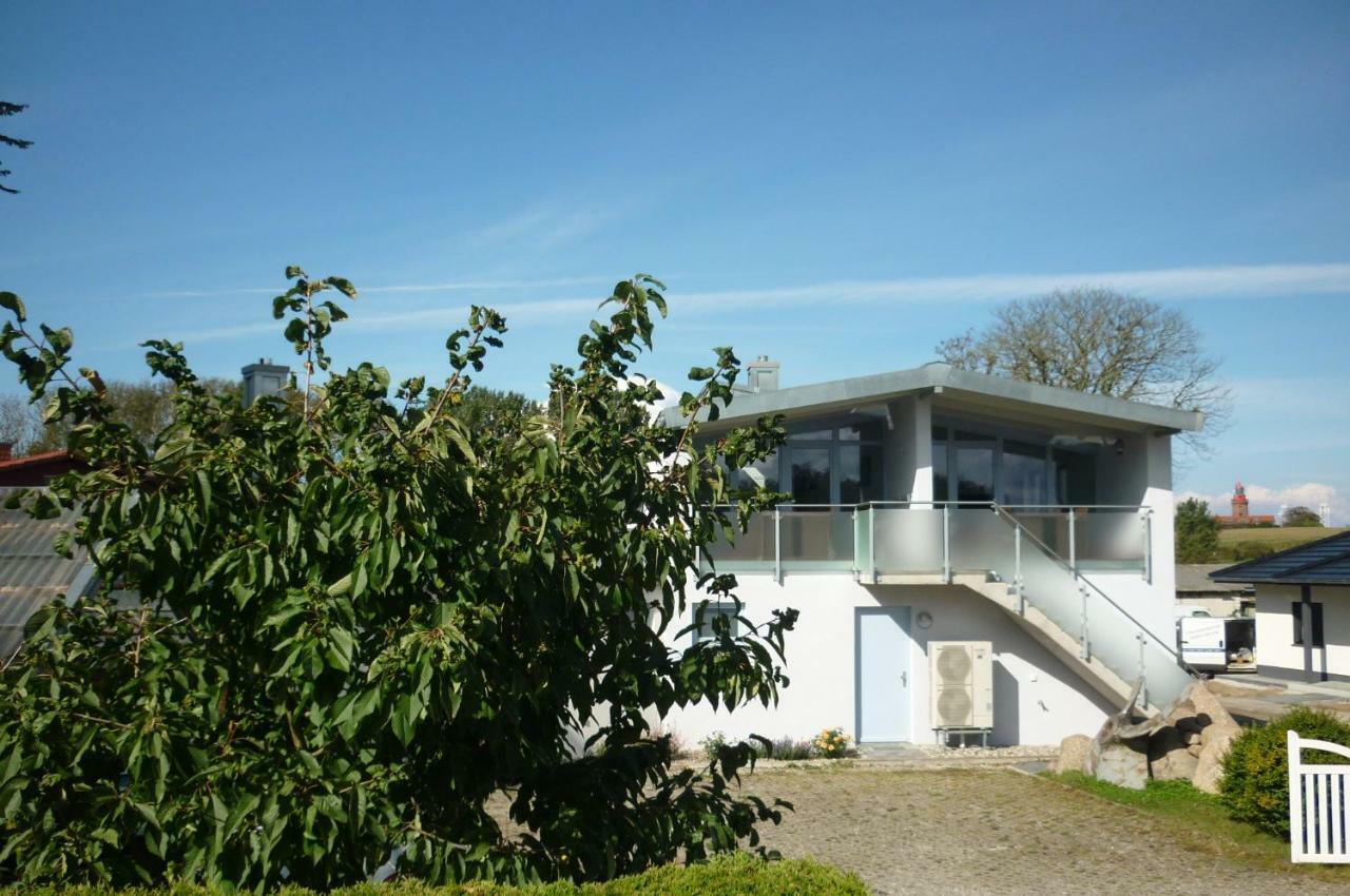 Apartment Feriewohnungen Zum Leuchtturm Bastorf